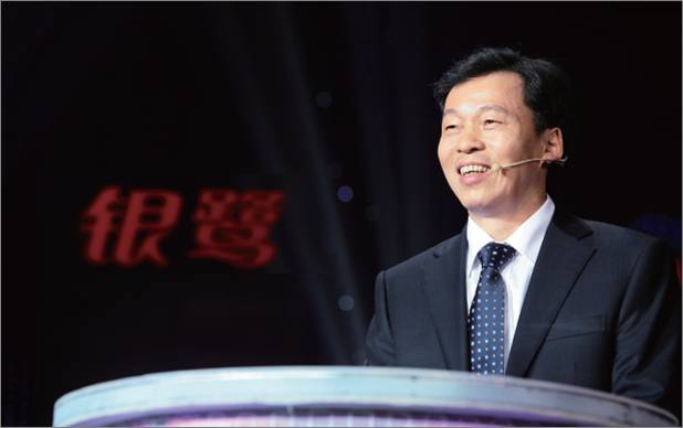 他32年只做一罐粥，实现从农村小作坊到100亿的食品帝国！