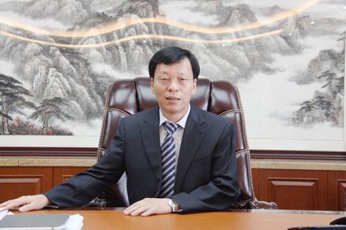 他32年只做一罐粥，实现从农村小作坊到100亿的食品帝国！