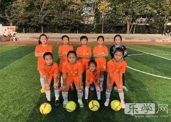 青岛八大峡小学校长杯,八大峡小学的视频