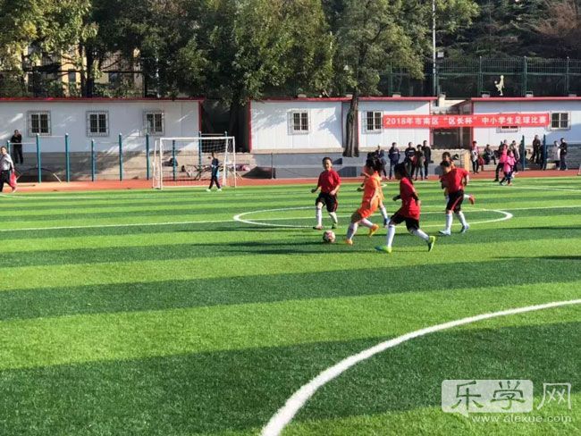 青岛八大峡小学校长杯,八大峡小学的视频