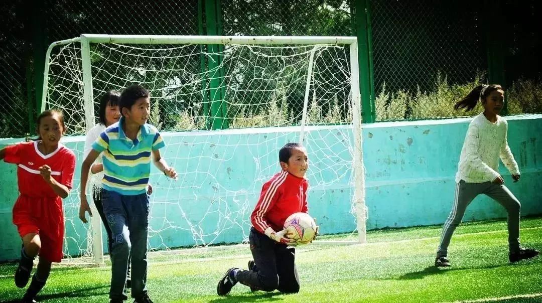 巴萨昆明足球学院,丽江巴萨足球学校