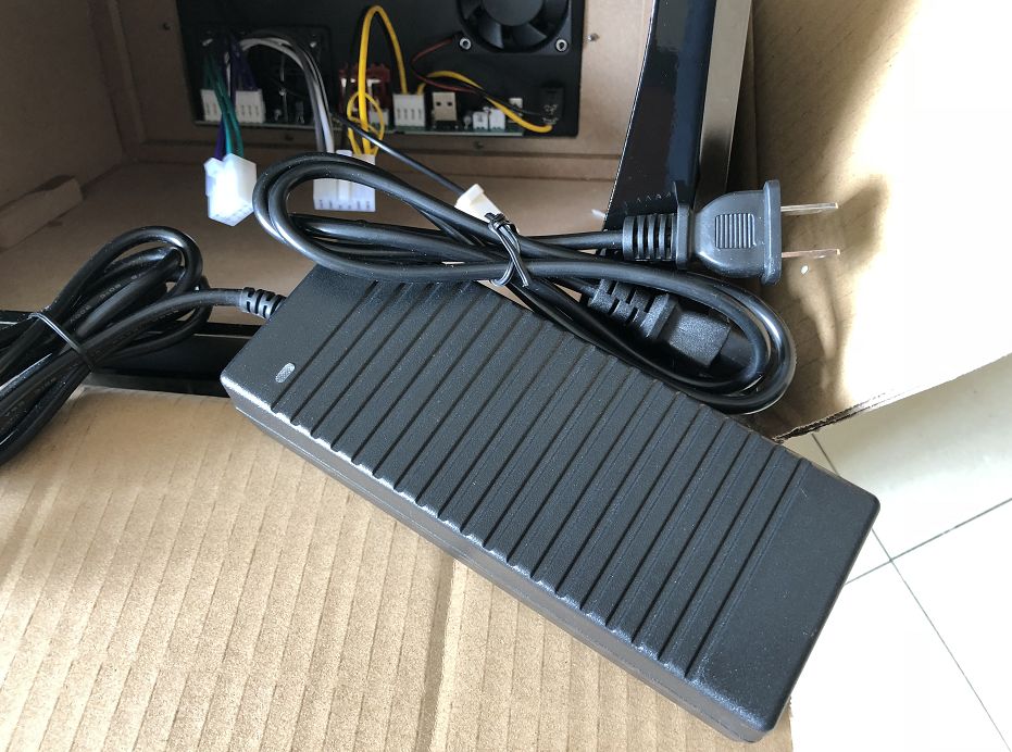 废物利用制作音乐器材,汽车音响改装家用箱体