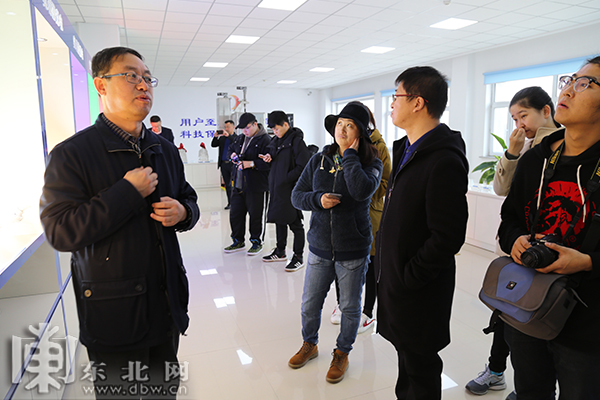 “点赞哈尔滨”采访团走进奥瑞德光电探秘亚洲最大蓝宝石晶体材料研发与制造中心