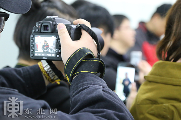 “点赞哈尔滨”采访团走进奥瑞德光电探秘亚洲最大蓝宝石晶体材料研发与制造中心