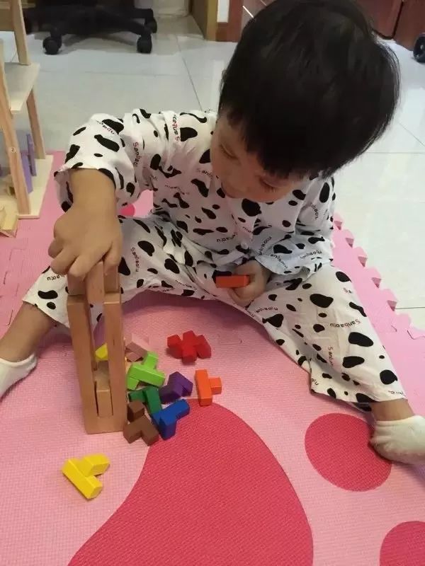 开团｜这个4年来只卖玩具的公众号，今天拿3000套出来秒杀，还有礼包抽奖