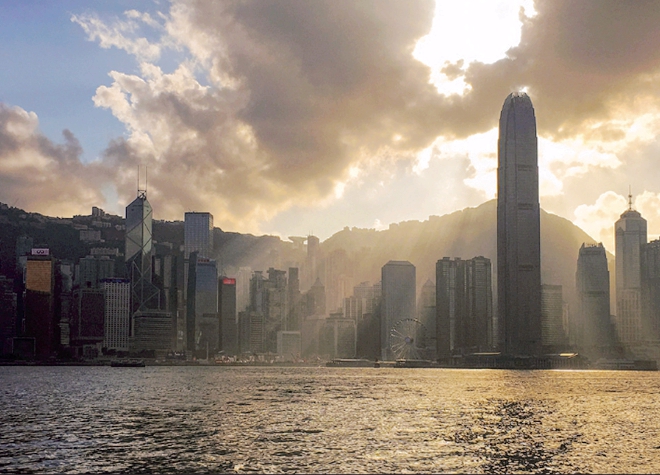 商业街｜香港证监会因租金过高拟迁出中环摩根大通再租领展商厦