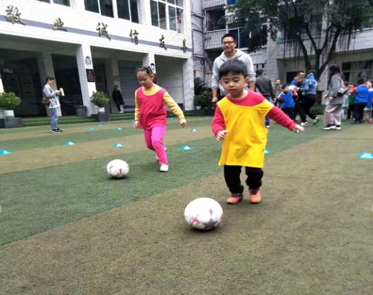 关爱亲子活动,关爱儿童健康成长亲子活动