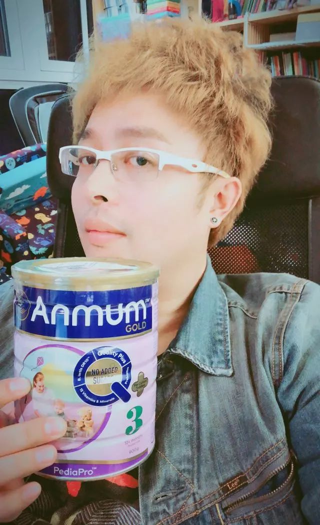 鉴别奶粉真假的正确方法,辨别奶粉真假的最简单方法