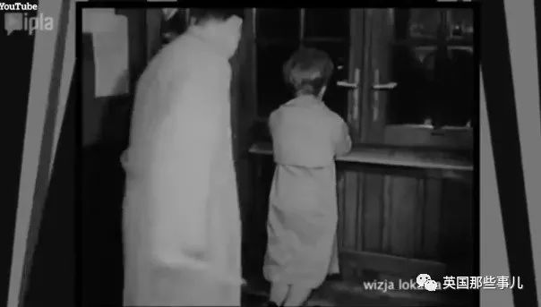 17岁男孩拿刀刺母亲,十七岁少年持刀捅人陕西