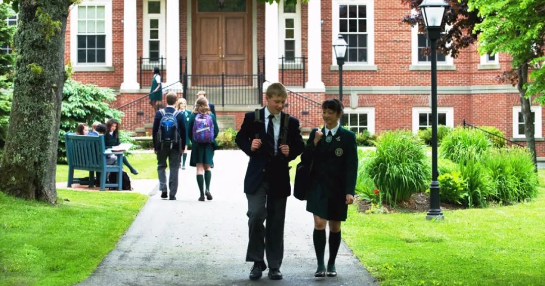 普通人在加拿大做什么赚钱,普通人在加拿大做什么工作赚钱