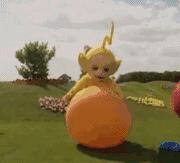 学生在学校打球摔骨折谁负责,学生在课间摔骨折了学校有责任吗