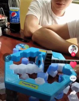 开团｜这个4年来只卖玩具的公众号，今天拿3000套出来秒杀，还有礼包抽奖