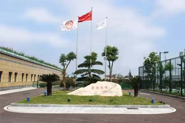 金山驾校学车现在多少钱,驾校199元学车