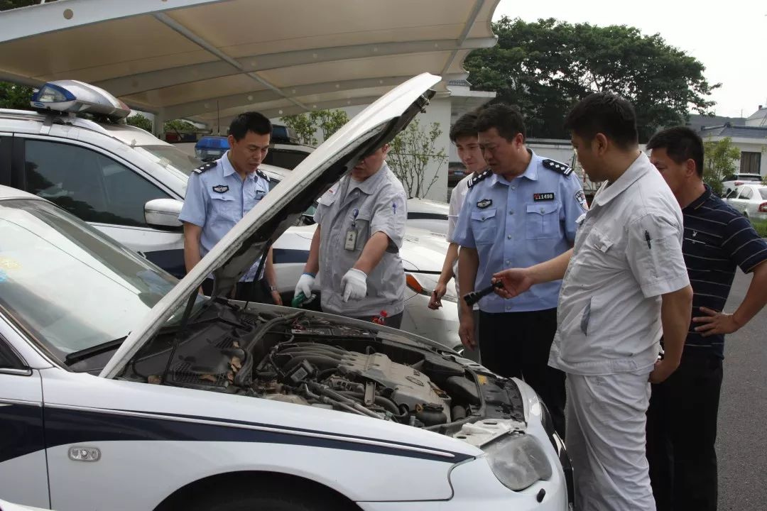 一个很有趣的朋友圈,一个特别的朋友800字