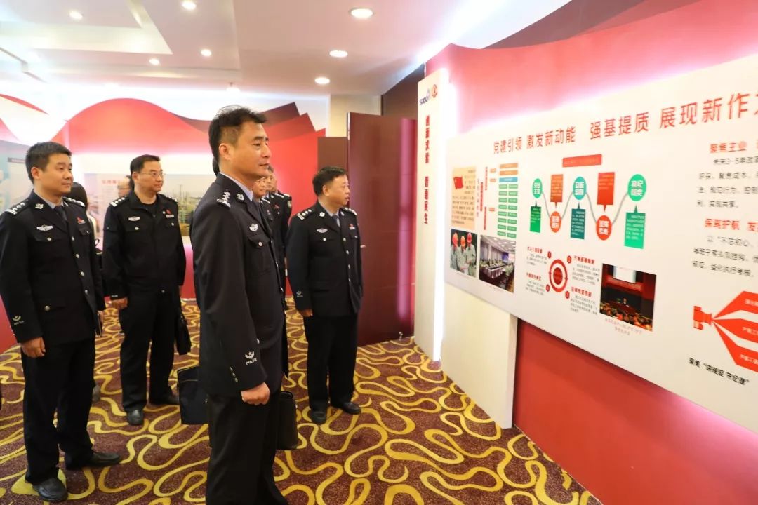 一个很有趣的朋友圈,一个特别的朋友800字