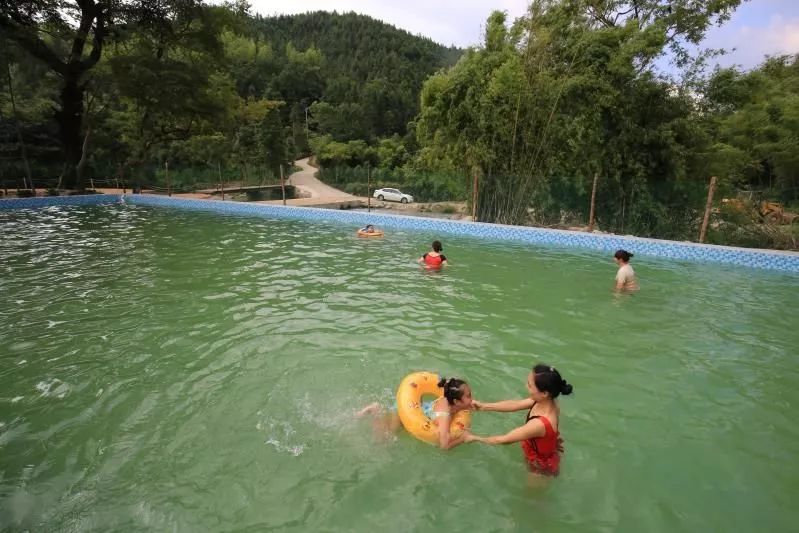 跟我走吧带你去旅行合拍,跟我走吧我带你去旅游完整版