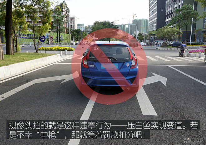 还有哪些容易扣分罚款的交通标线,路口标线不清晰压了实线扣分吗