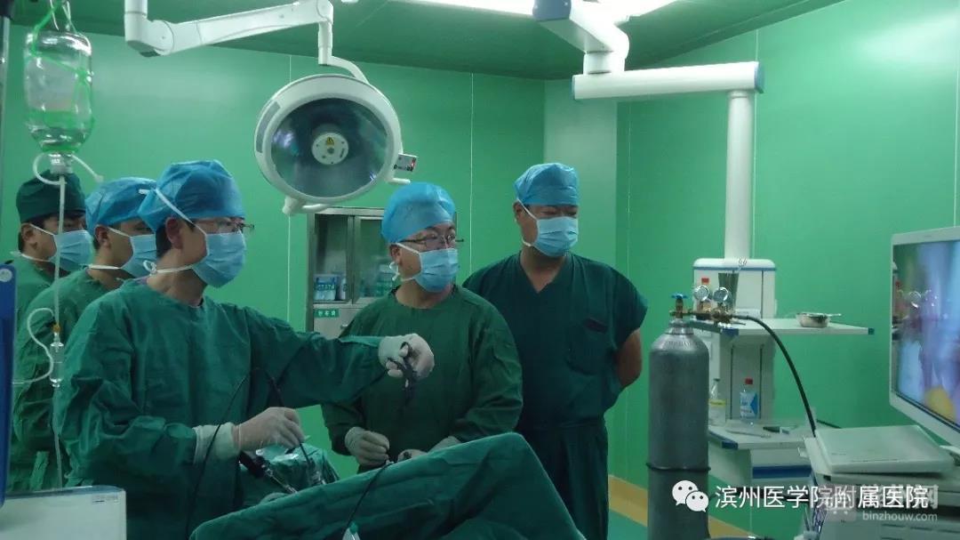 仁心妙术，大爱*疆新**——滨医附院援疆医疗队纪实（一）