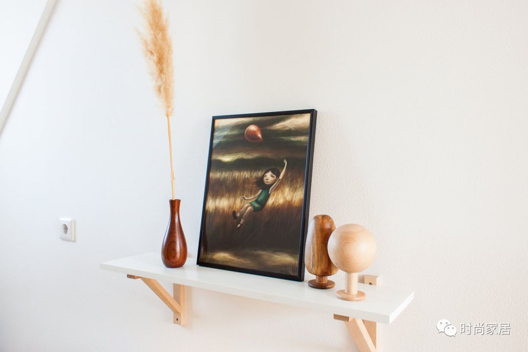 建筑师小哥和家居女编辑的小户型对决，你站谁家？