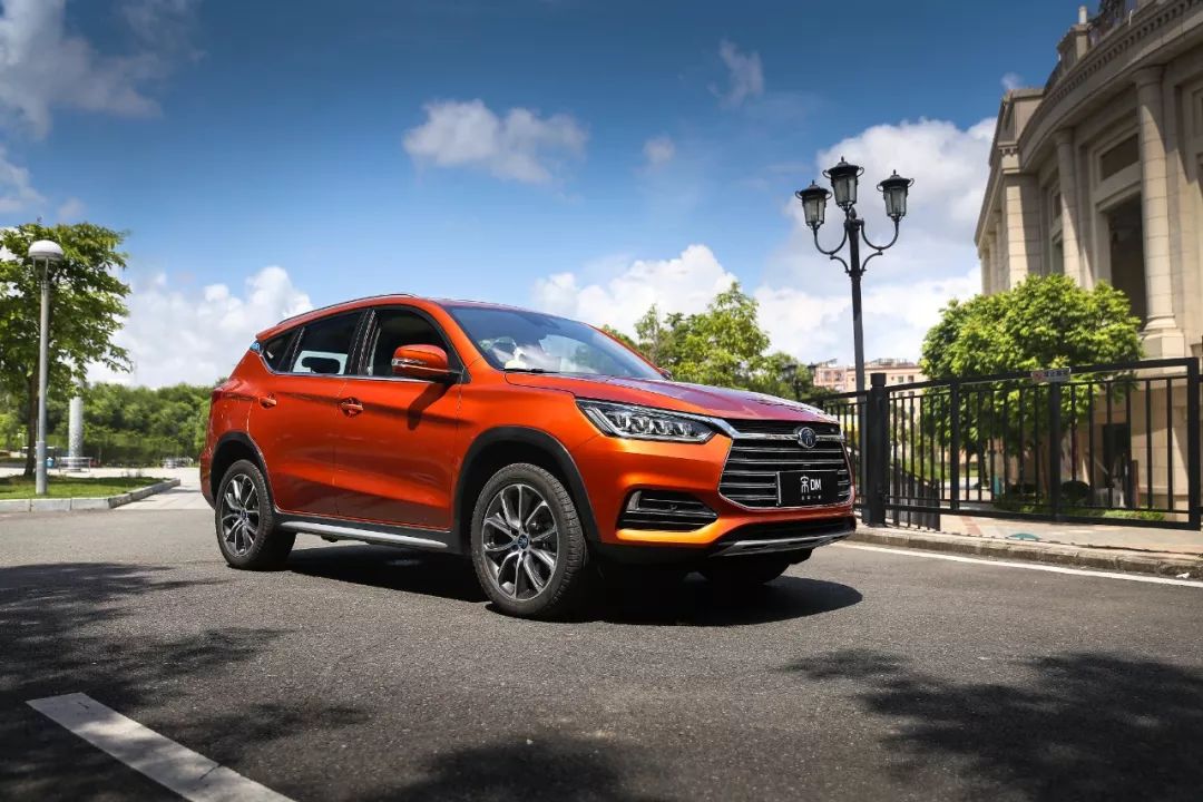 7招教你快速解决汽车玻璃上的雾霜