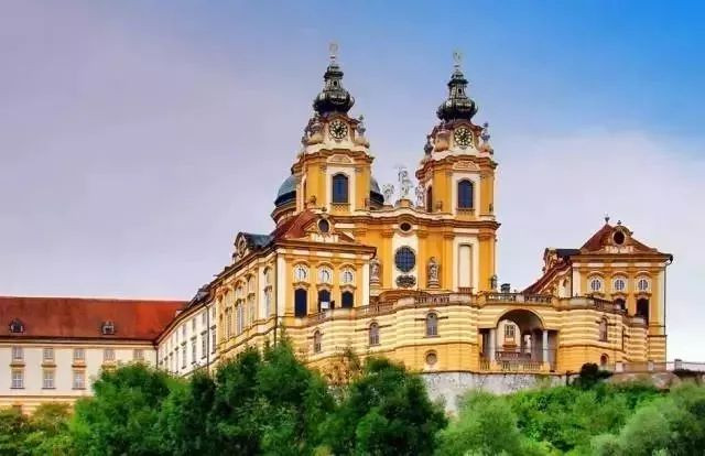 舒适的旅游体验,舒适惬意的欧洲小镇生活