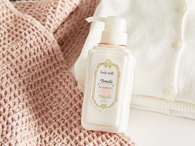 拼团丨日本贵妇牌身体乳,抹完身体香香的、滑滑的