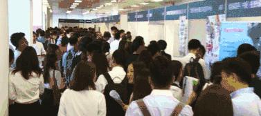 宜宾包吃住买五险一金的工作,威远万达招聘员工有五险一金吗