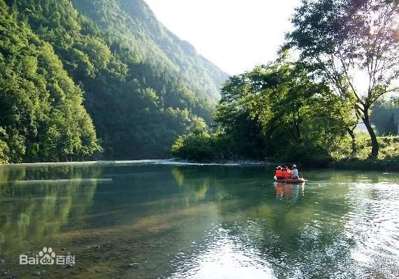 成都5小时飚拢达州万源,达州灯影牛肉和南坝灯影牛肉