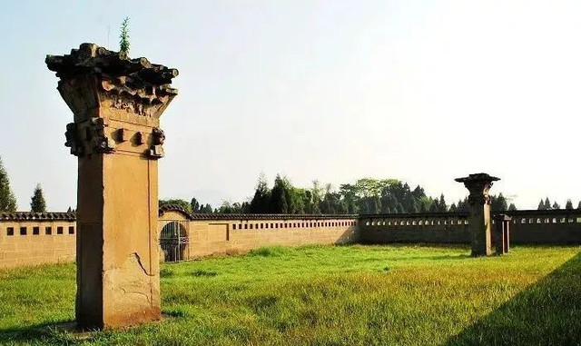 成都5小时飚拢达州万源,达州灯影牛肉和南坝灯影牛肉