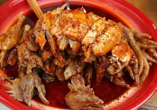 成都5小时飚拢达州万源,达州灯影牛肉和南坝灯影牛肉