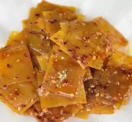 成都5小时飚拢达州万源,达州灯影牛肉和南坝灯影牛肉