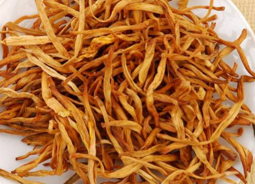 成都5小时飚拢达州万源,达州灯影牛肉和南坝灯影牛肉