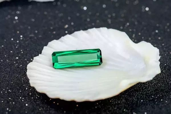 世界公认最养人的五种玉,最养人的玉石排名