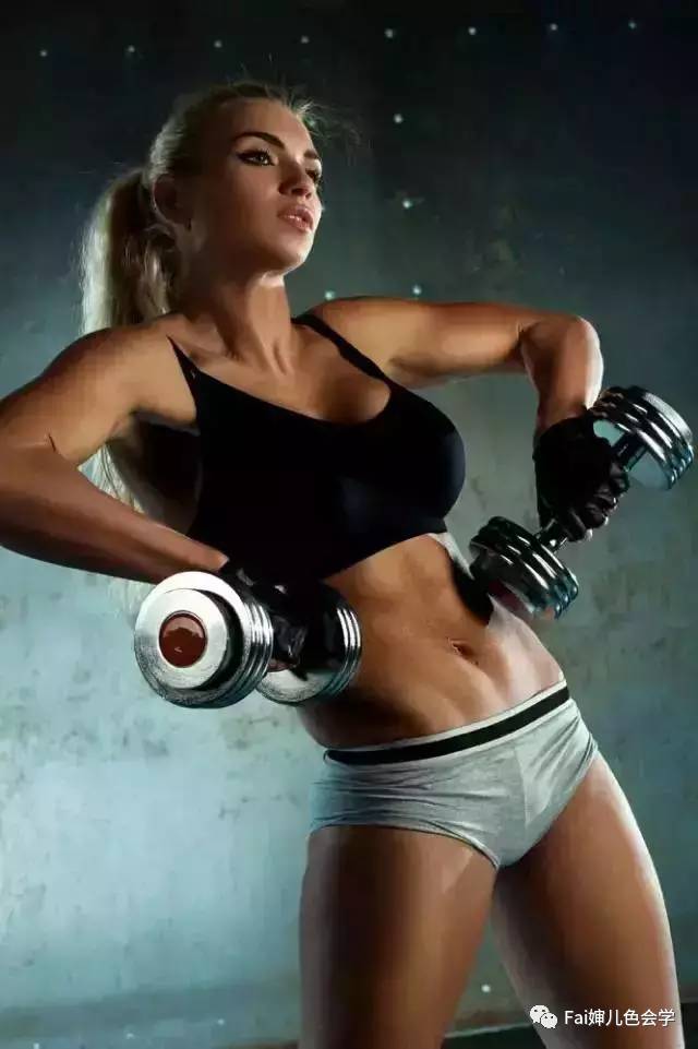 健身后腿越来越粗怎么办,健身的人腿细