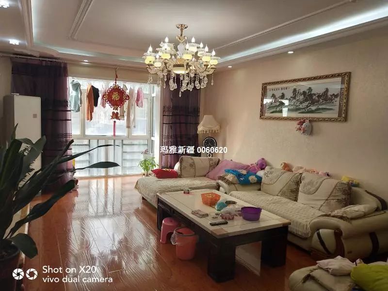 石河子三室二厅50万精装修急卖,石河子二手房大户型推荐