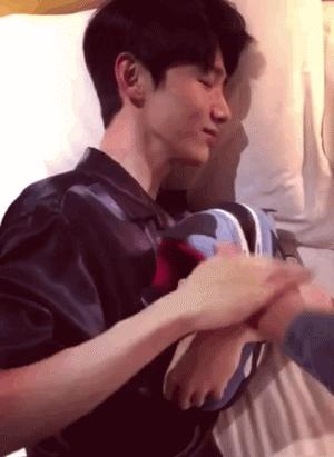 白敬亭是怀柔鞋王吗,怀柔鞋王和白敬亭