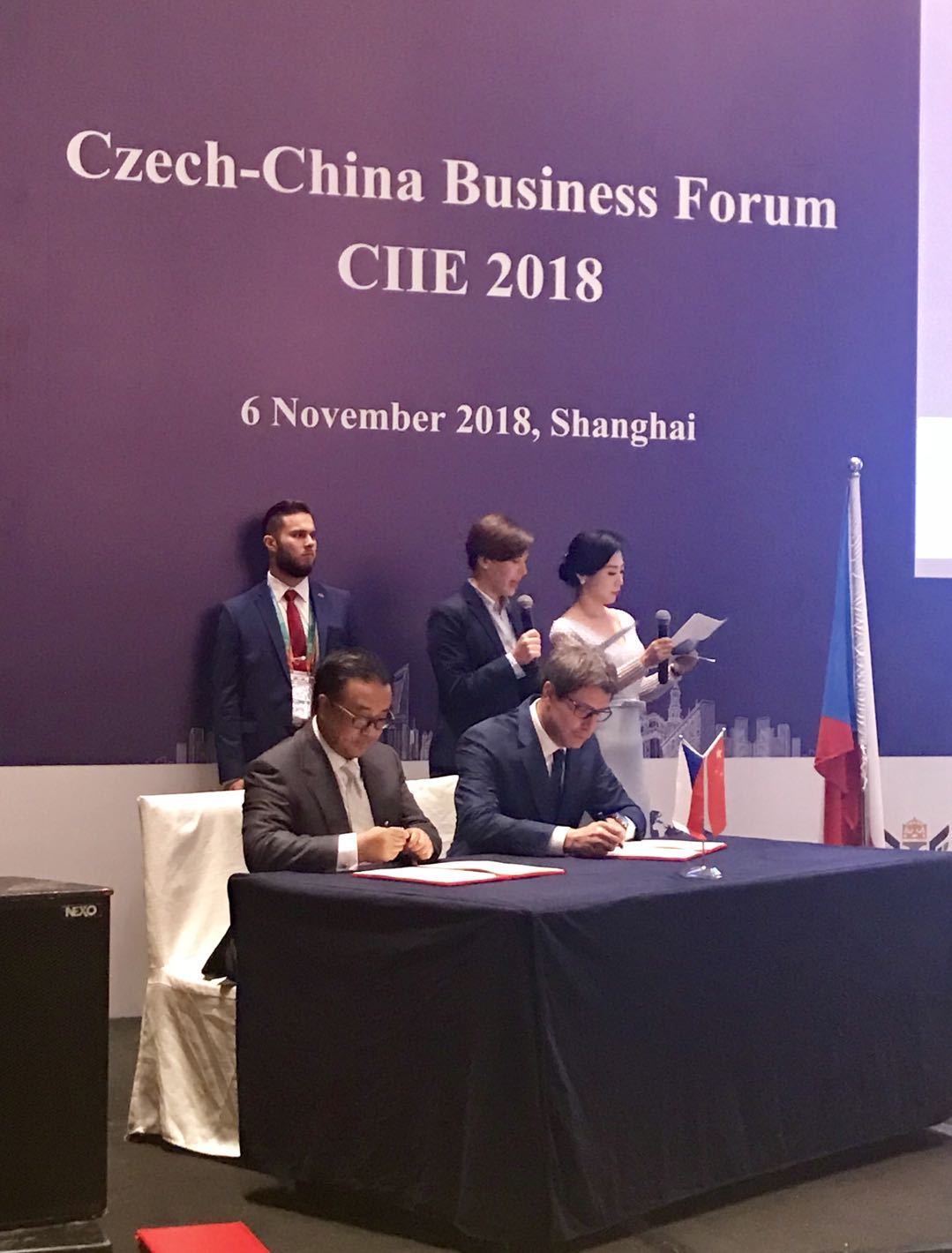 关于捷信集团,捷信集团