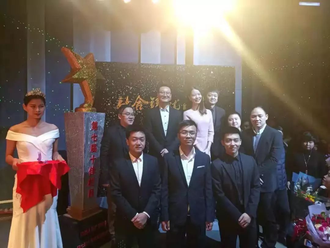 厉害了封面新闻,厉害了新品完整视频