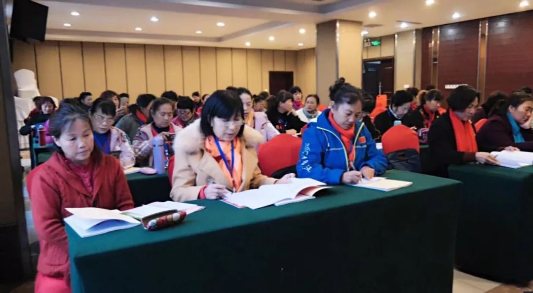 洛阳市乒乓球教练培训,洛阳市篮球教练培训