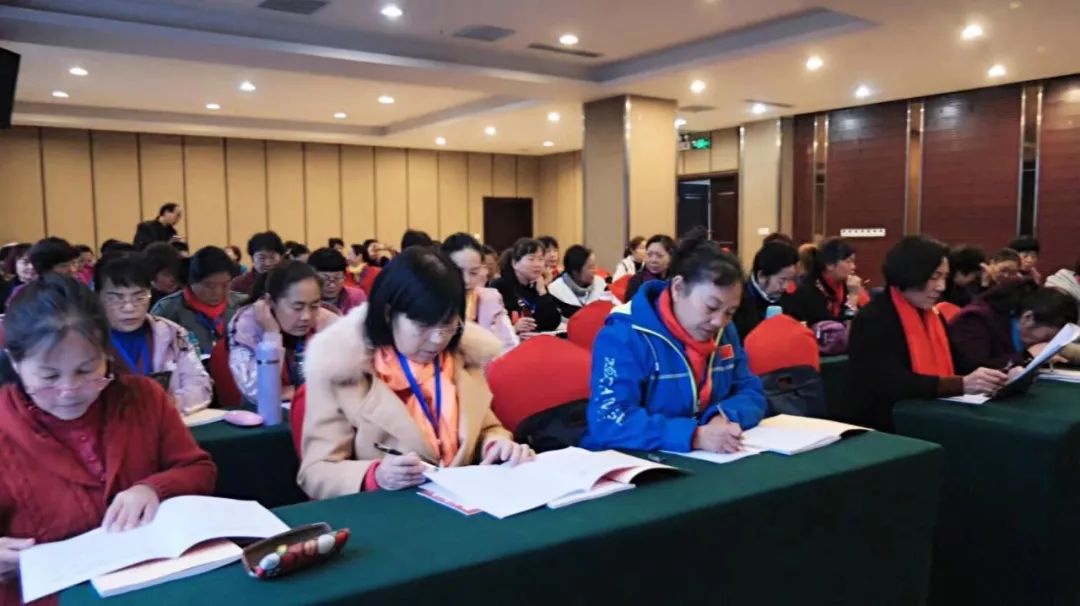 洛阳市乒乓球教练培训,洛阳市篮球教练培训