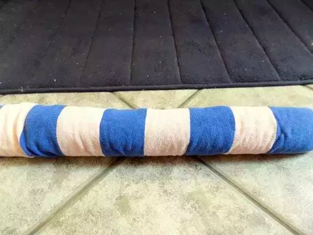 让衣服缩水的妙招,呢子衣服缩水怎么恢复妙招