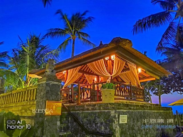 躺在巴厘岛沙滩看月亮,想停留在巴厘岛怎么办