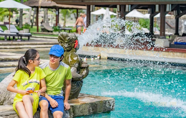 躺在巴厘岛沙滩看月亮,想停留在巴厘岛怎么办