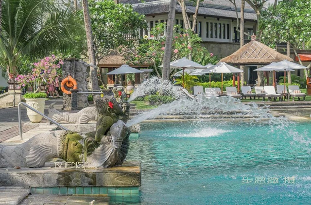 躺在巴厘岛沙滩看月亮,想停留在巴厘岛怎么办