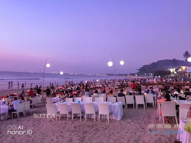 躺在巴厘岛沙滩看月亮,想停留在巴厘岛怎么办