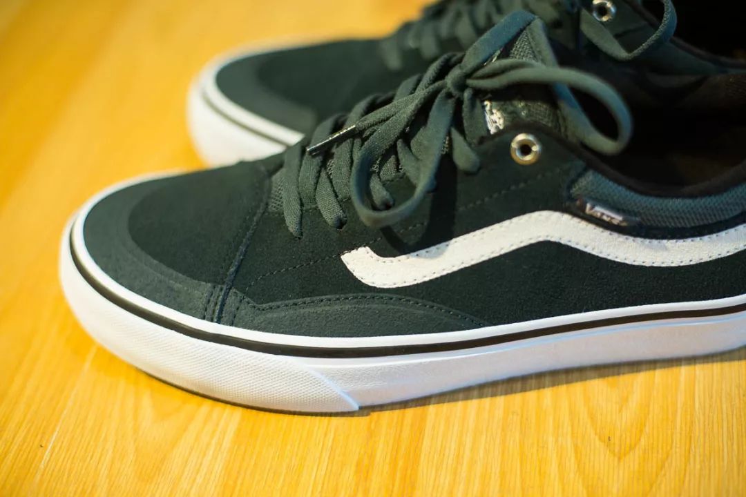 滑板鞋vans选哪一款,滑板专用鞋推荐vans