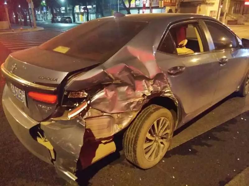 滴滴司机撞人责任划分,滴滴司机出车祸被撞