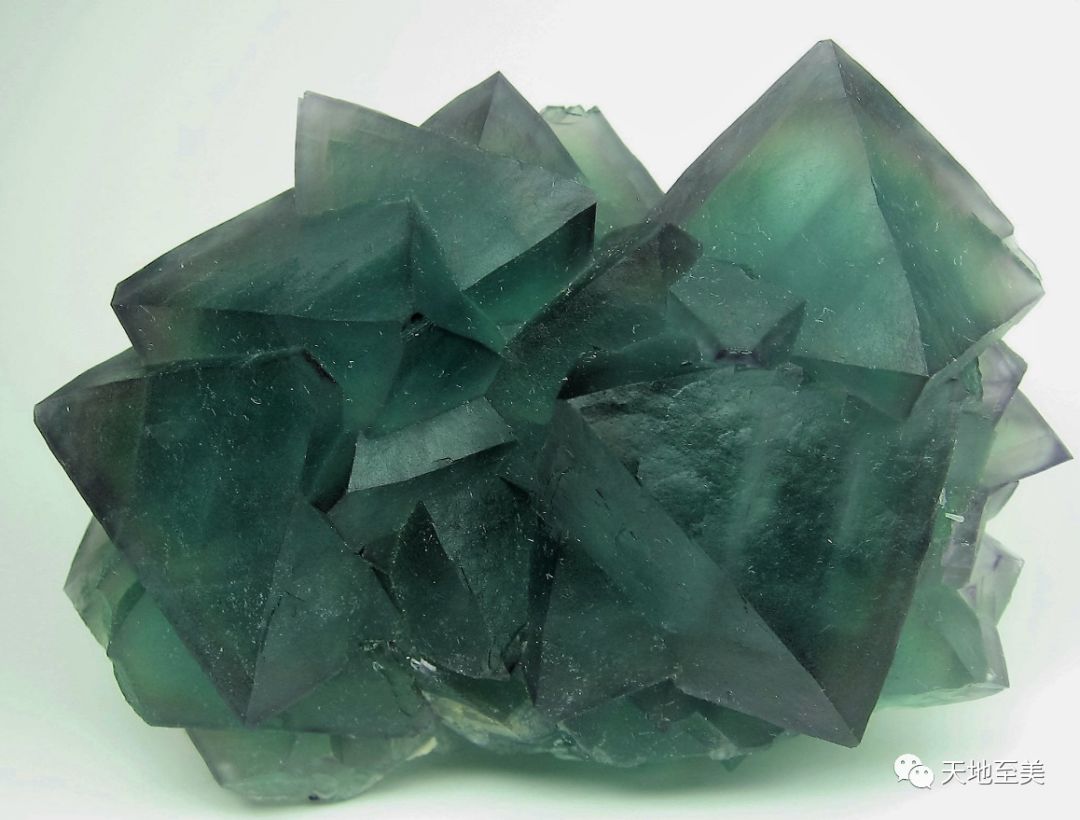 江西宁都萤石矿,江西发现最大萤石矿