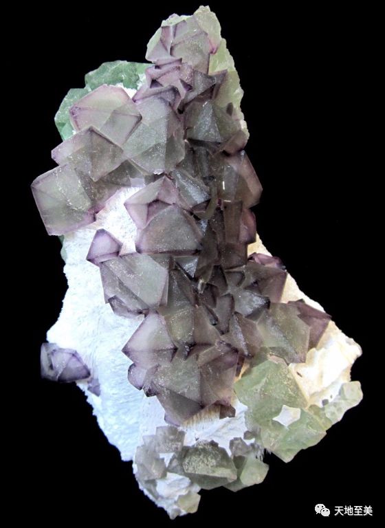 江西宁都萤石矿,江西发现最大萤石矿