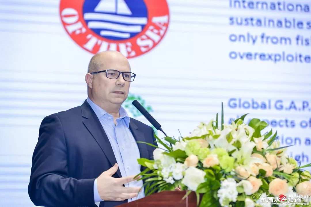 海鲜市场人山人海现直播,水产市场人山人海